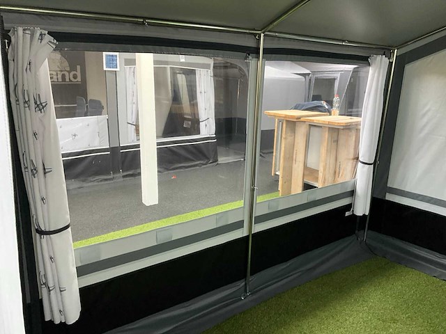 Brand pamir wintertent - afbeelding 5 van  14