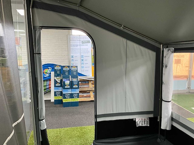 Brand pamir wintertent - afbeelding 7 van  14