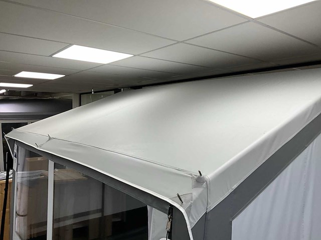 Brand pamir wintertent - afbeelding 9 van  14