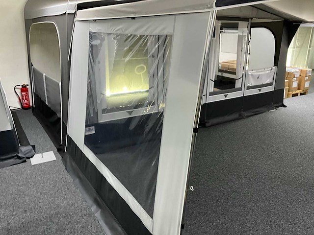 Brand safir tl 280 voortent met luifel (877-897 cm) - afbeelding 18 van  20