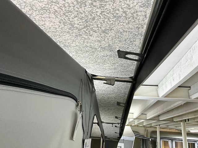 Brand sevilla sr 300 voortent (939-958 cm) - afbeelding 14 van  16