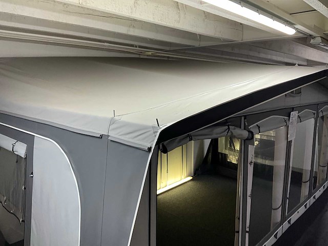 Brand tafira 240 voortent (898-917 cm) - afbeelding 6 van  17