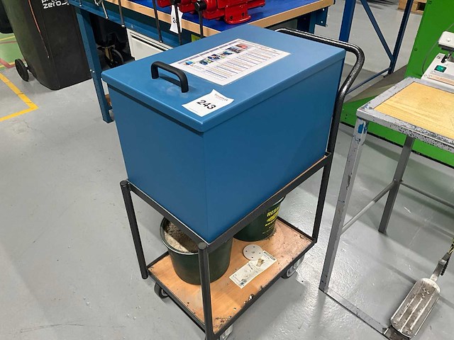 Brand veilige-accukist - afbeelding 1 van  4