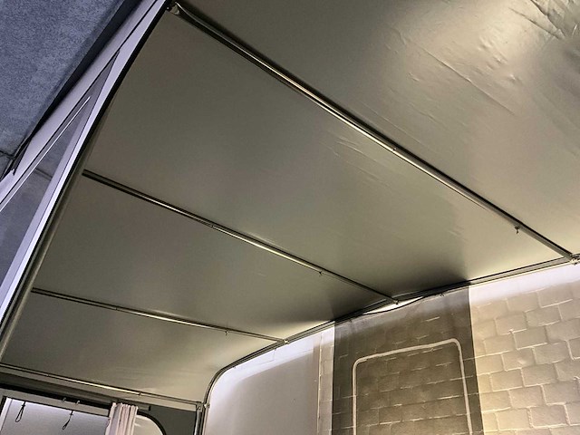 Brand voortent (939-958 cm) - afbeelding 10 van  19