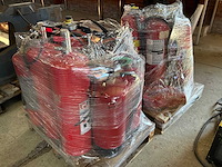 Brandblusser (18x) - afbeelding 2 van  3