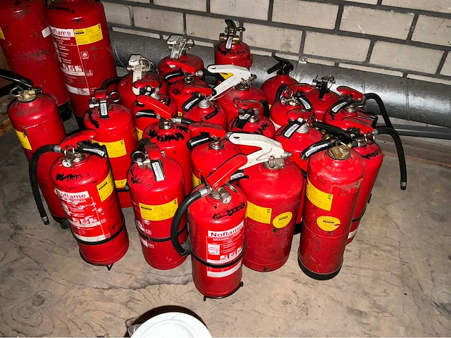 Brandblusser (24x) - afbeelding 2 van  4