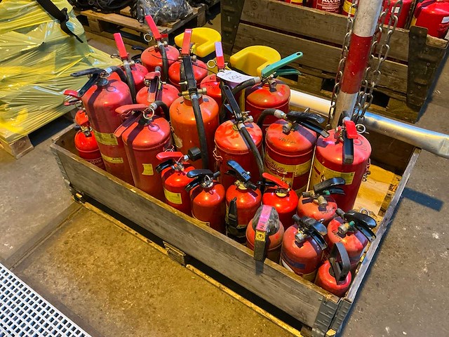 Brandblusser (26x) - afbeelding 1 van  6