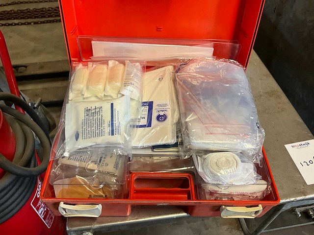 Brandblusser verbandkoffer brancard - afbeelding 3 van  8