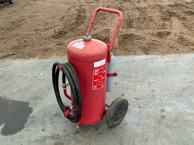 Brandblusser - afbeelding 1 van  9