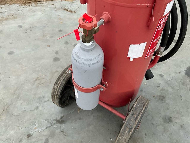 Brandblusser - afbeelding 5 van  9