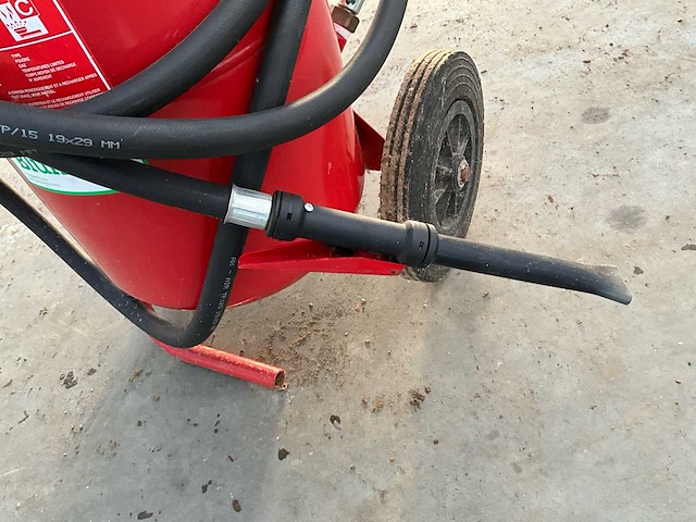 Brandblusser - afbeelding 10 van  12