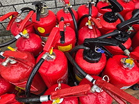 Brandblussers ca 28 stuks saval, partij - afbeelding 2 van  6