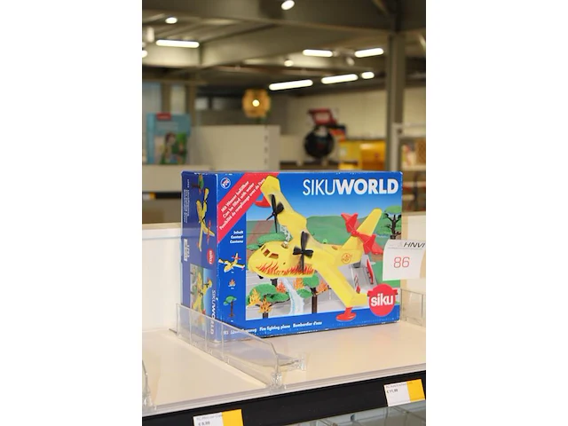 Brandblusvliegtuig siku world. - afbeelding 2 van  2