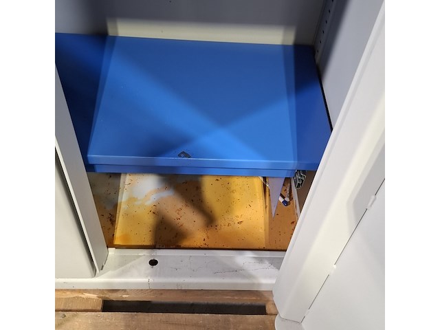 Brandkast, rosengrens - afbeelding 6 van  8