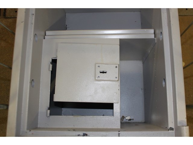 Brandkluis - afbeelding 3 van  11