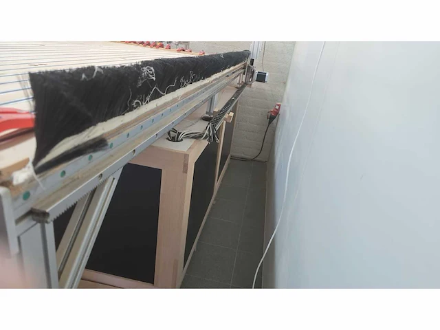 Brandless - cnc milling machine - 2020 - afbeelding 2 van  11