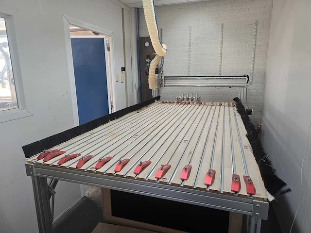 Brandless - cnc milling machine - 2020 - afbeelding 1 van  11