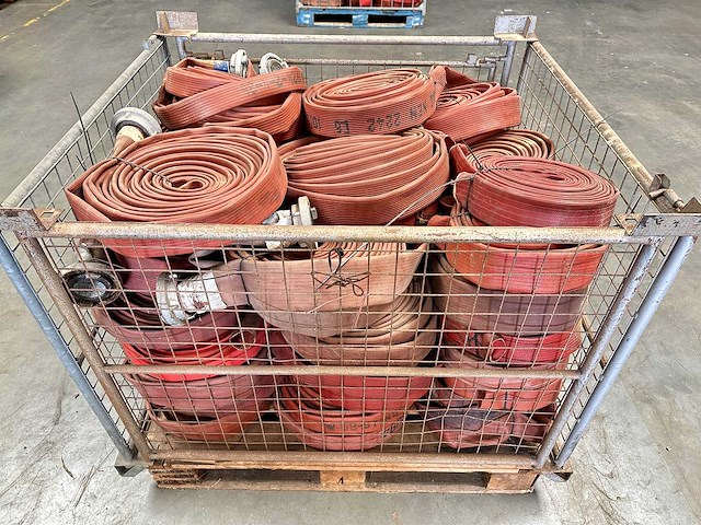 Brandslang met koppeling (35x) - afbeelding 1 van  1