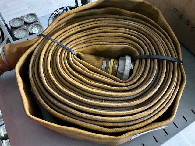 Brandslang - afbeelding 2 van  3