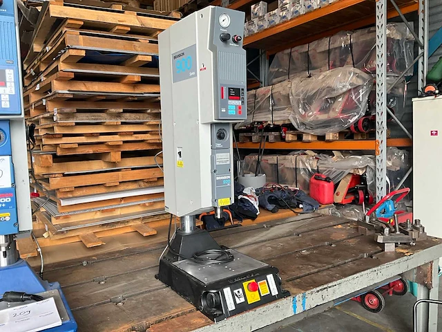 Brandson 900 iw+ kunststof lasinstallatie - afbeelding 1 van  7