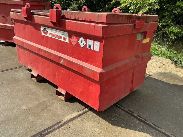 Brandsstof tank - afbeelding 11 van  13