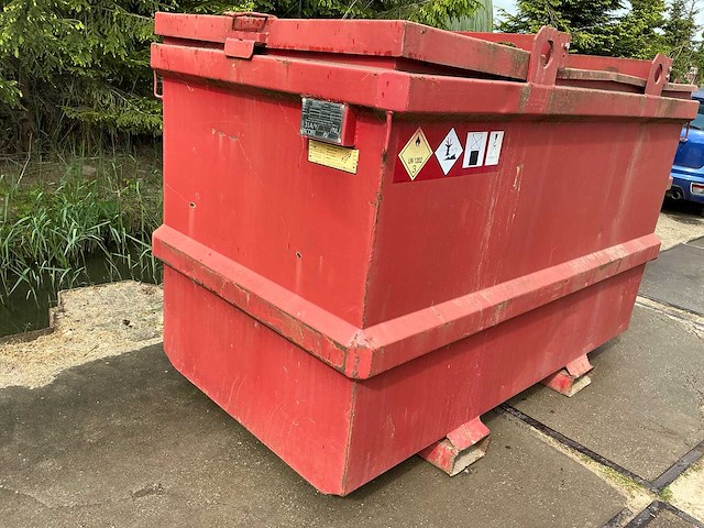 Brandsstof tank - afbeelding 1 van  13