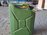 Brandstof jerrycan 20 liter - afbeelding 1 van  5