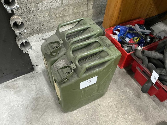 Brandstof jerrycan (2x) - afbeelding 1 van  3