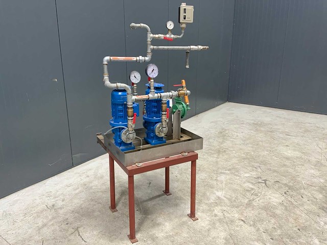 Brandstof pompset voor generator - afbeelding 1 van  5