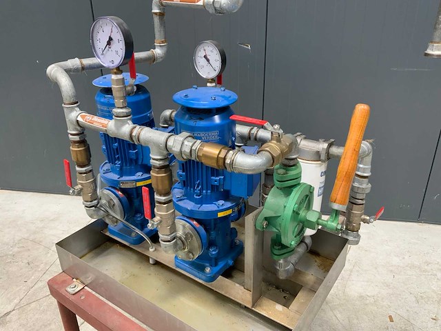 Brandstof pompset voor generator - afbeelding 5 van  5