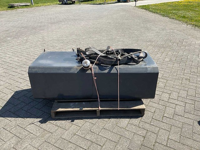 Brandstof tank 400 liter - afbeelding 7 van  7