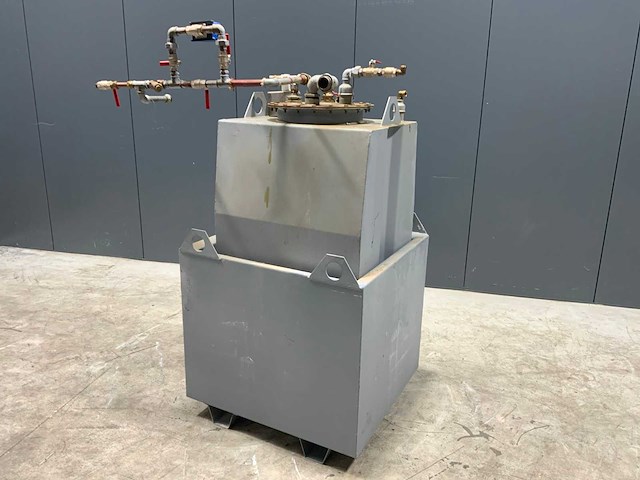 Brandstof tank generator 600l - afbeelding 2 van  5