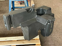Brandstof tank ( new holland t7270 ) - afbeelding 2 van  5