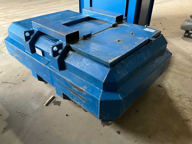 Brandstof tank - afbeelding 6 van  11