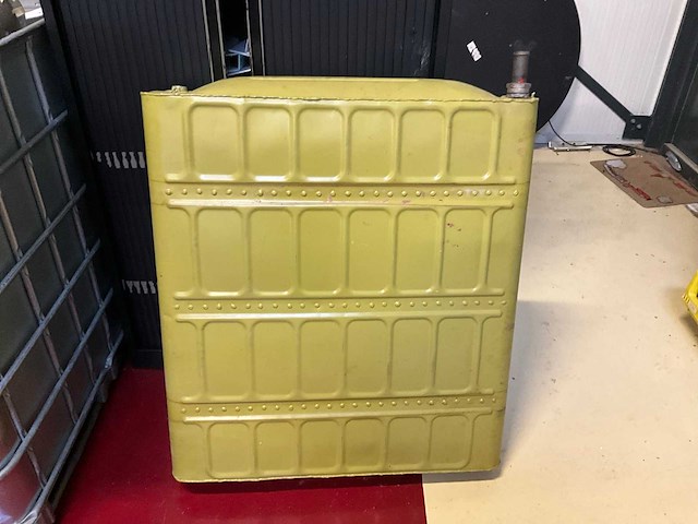 Brandstof tank - afbeelding 6 van  7