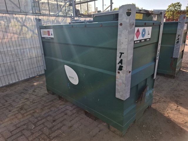 Brandstofopslagtank met vulpistool de blesse, 3000 high compact, bouwjaar 2020 - afbeelding 3 van  8