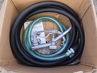 Brandstofpistool + brandstofslang - afbeelding 1 van  1