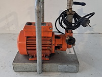 Brandstofpomp 230v voor brandstoftank ~ calpeda, cam60e, bouwjaar 2014 - afbeelding 1 van  5