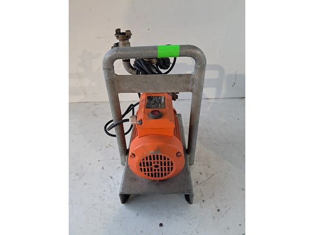 Brandstofpomp 230v voor brandstoftank ~ calpeda, cam60e, bouwjaar 2014 - afbeelding 3 van  5