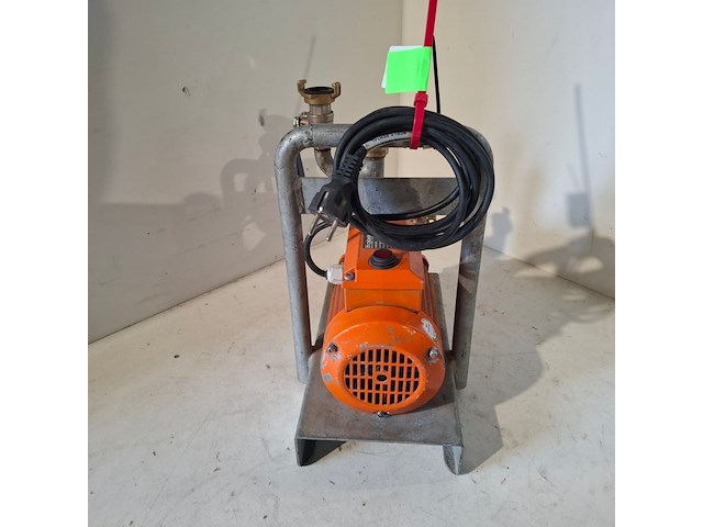 Brandstofpomp 230v voor brandstoftank ~ calpeda, cam60e, bouwjaar 2015 - afbeelding 2 van  6