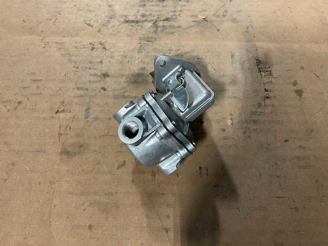 Brandstofpomp - afbeelding 2 van  4