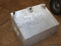 Brandstoftank - 35x63x45cm