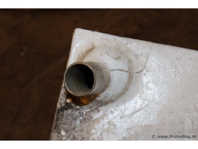 Brandstoftank - 35x63x45cm - afbeelding 4 van  4