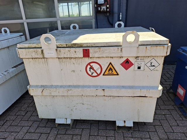 Brandstoftank, tolsma - afbeelding 8 van  8