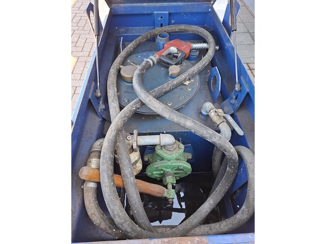 Brandstoftank, tolsma - afbeelding 3 van  5