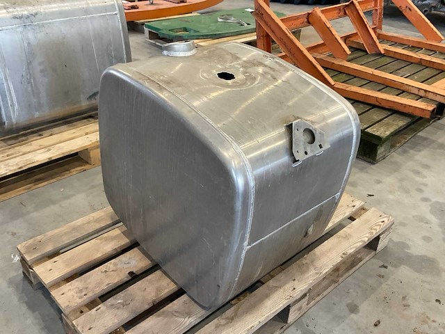 Brandstoftank - afbeelding 3 van  3