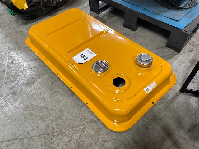 Brandstoftank - afbeelding 1 van  3
