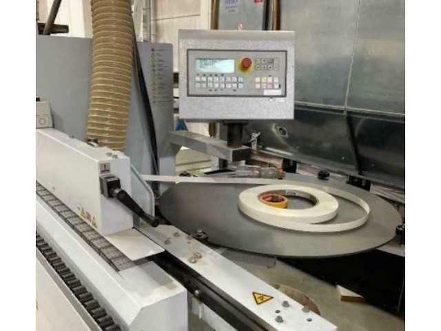 Brandt - 2014 - kdf210 - cnc kantenaanlijmmachine - afbeelding 12 van  18