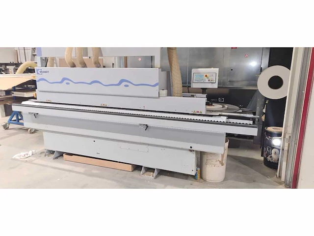 Brandt - 2014 - kdf210 - cnc kantenaanlijmmachine - afbeelding 1 van  18