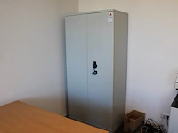 Brandvertragende kast profiler. afmeting 93 x 52 cm. hoogte 195 cm